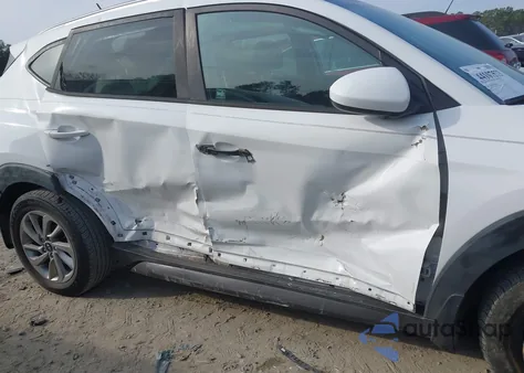 2016 Hyundai Tucson Se z USA, uszkodzony, nr VIN KM8J33A43GU195895